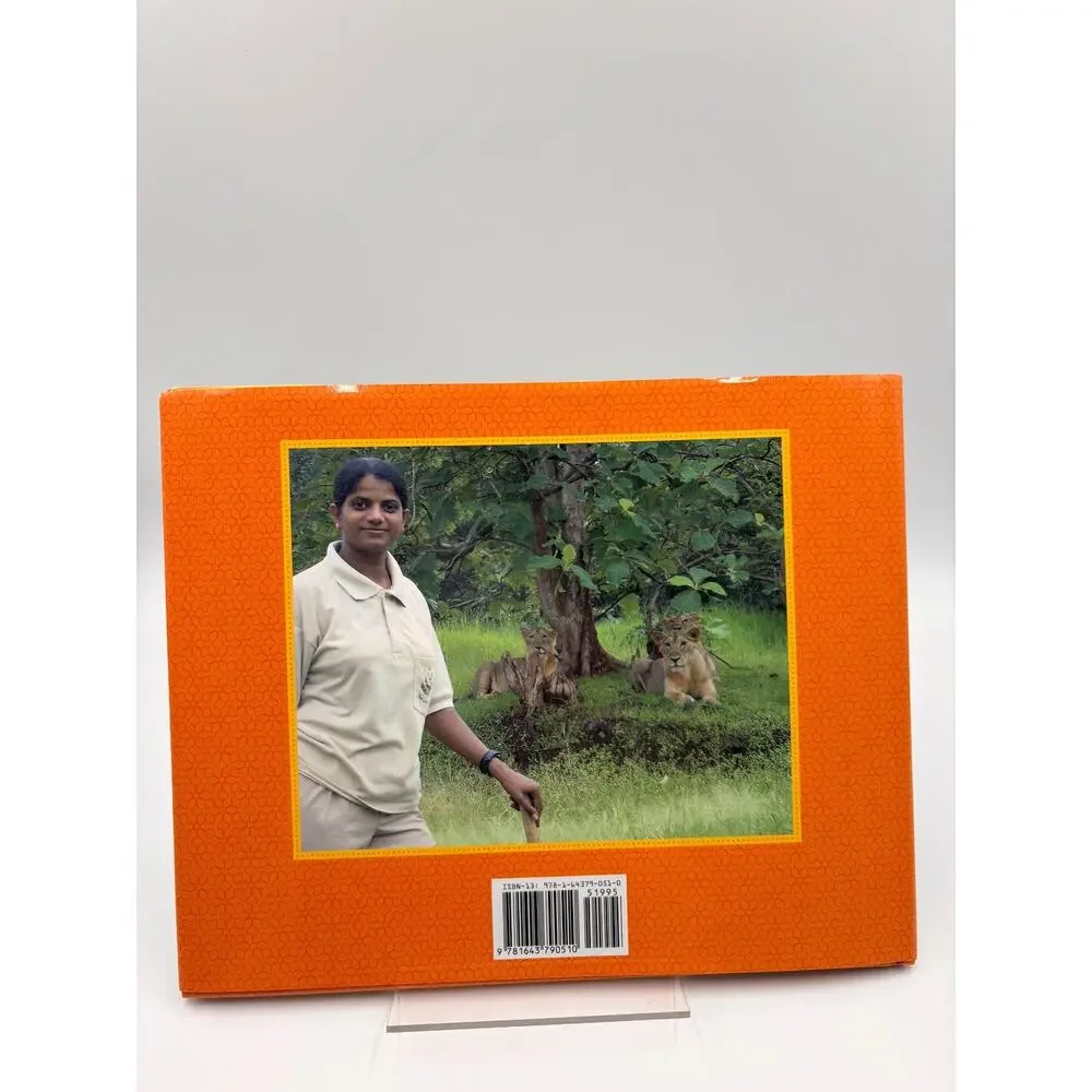 Lion Queens of India Jan Reynolds Hardcover 2020 Lee Low Gir Wildlife Sanctuary